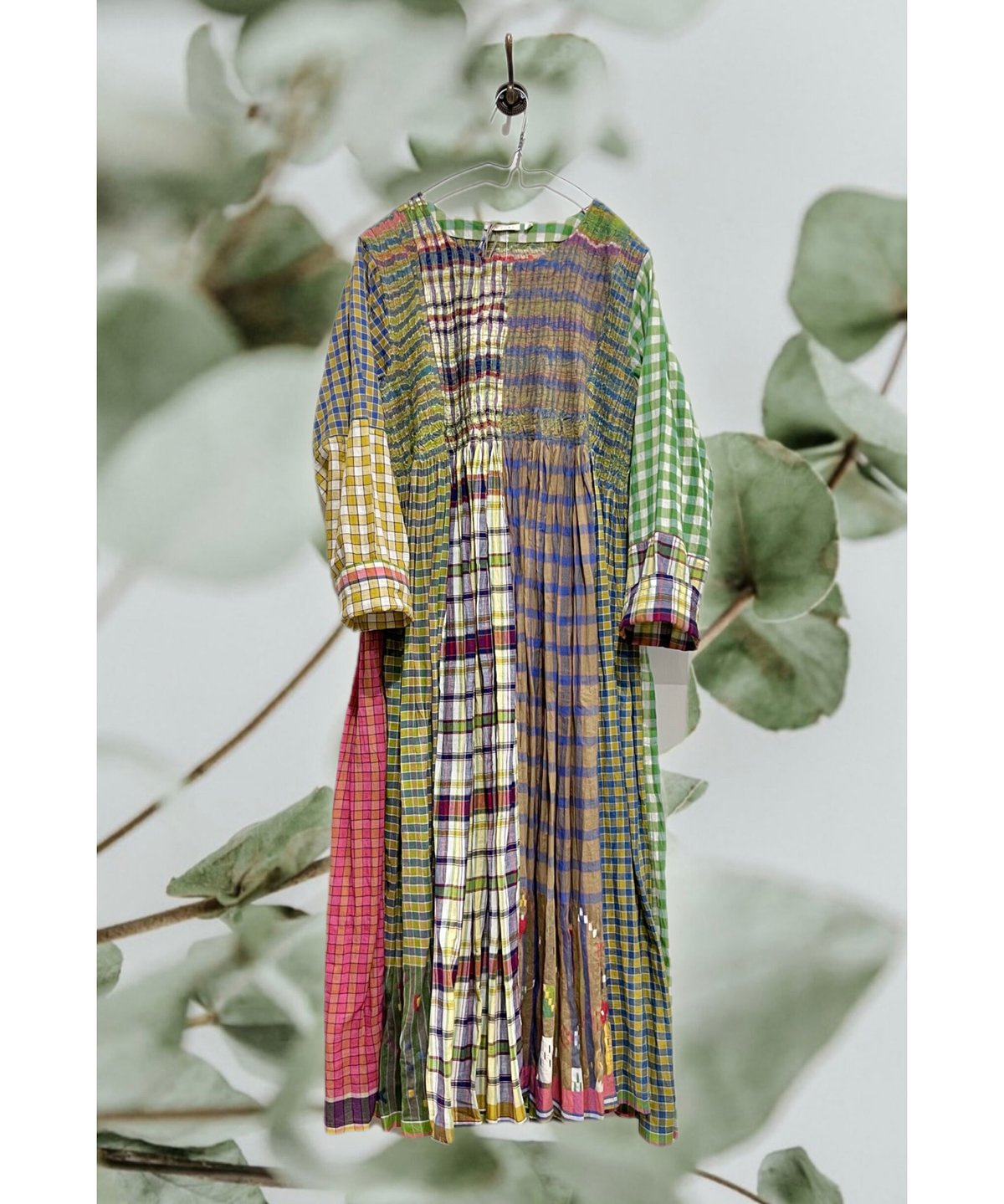 Injiri インド　赤と白のチェック柄ロングワンピース　新品 Injiri インド 赤と白のチェック柄ロングワンピース 新品 【公式通販】