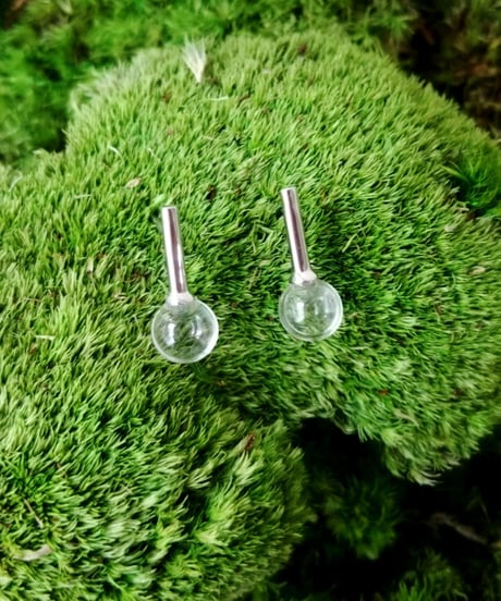 LA301 クリア　ピアス