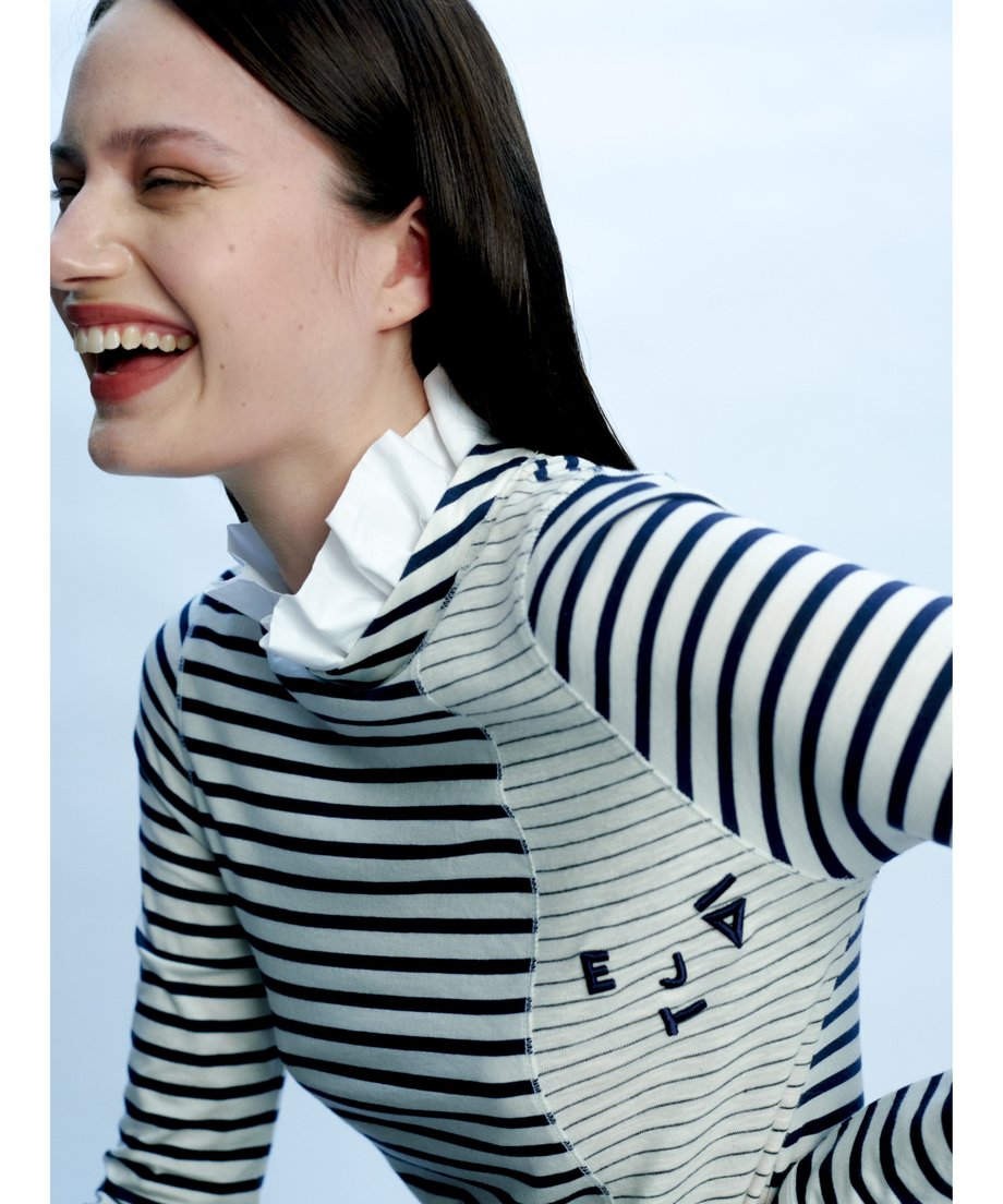 6120cd198a45725d33674c6d