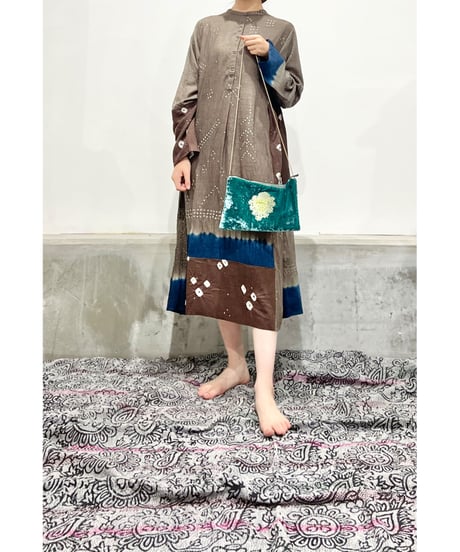ハンド刺繍ショルダーバッグ/Washed別珍Blue green