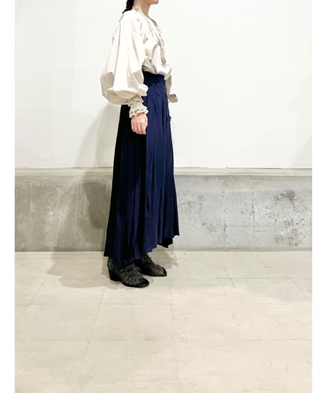 【残り僅か】 TEIJA/スカート/ｽﾑｰｽｸﾚｰﾌﾟSILK100％・ﾈｲﾋﾞｰ