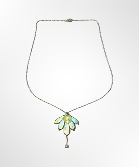 nina des criquets/Mother of Pearl and Maria ネックレス（シルバーチェーン）