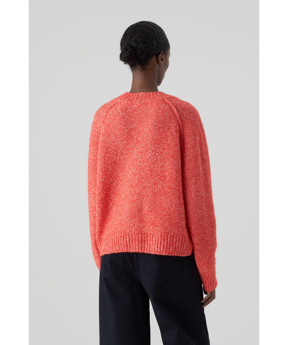 634fc318f80f1e132df12740