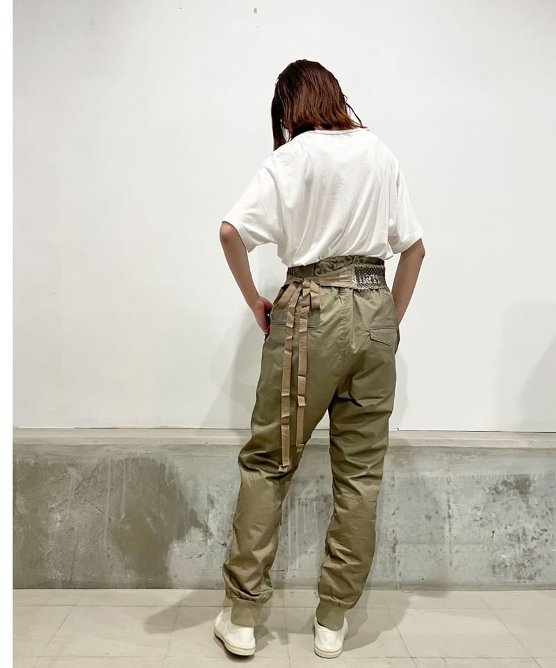 SPOLOGUM Unisex ベルト付きベージュ/パンツ | ETTA SPOLOGUM Unisex ベルト付きベージュ/パンツ | ETTA