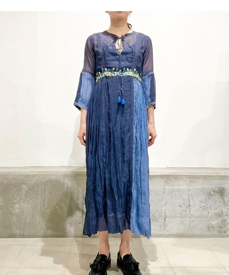 ETTA Selection ｺｯﾄﾝｼﾙｸﾊﾝﾄﾞ刺繍/ﾄﾞﾚｽ/ﾈｲﾋﾞｰ
