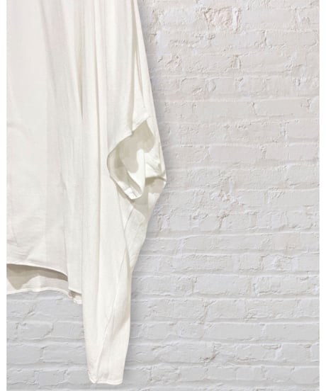 Solid over sizeトップス/Relax/Off white