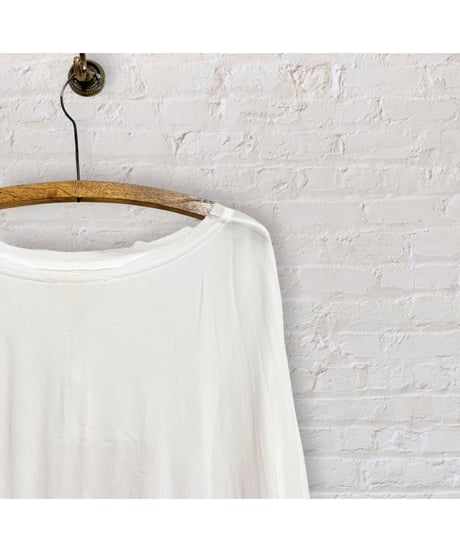 Solid over sizeトップス/Relax/Off white