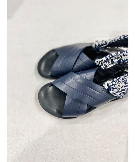 【残り僅か】Collection Privée? /クロスサンダル/White&Navy