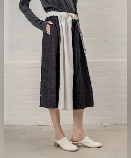 【残り僅か】Aequamente/パターンパネルスカート/マルチ