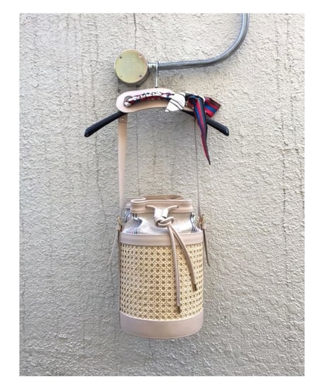 BRADARICONMAEベージュ Linen Vienna Backet Bag with Vintagescarf