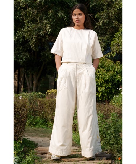 【残り僅か】Louisa Shoulder Pleated top/Ecru