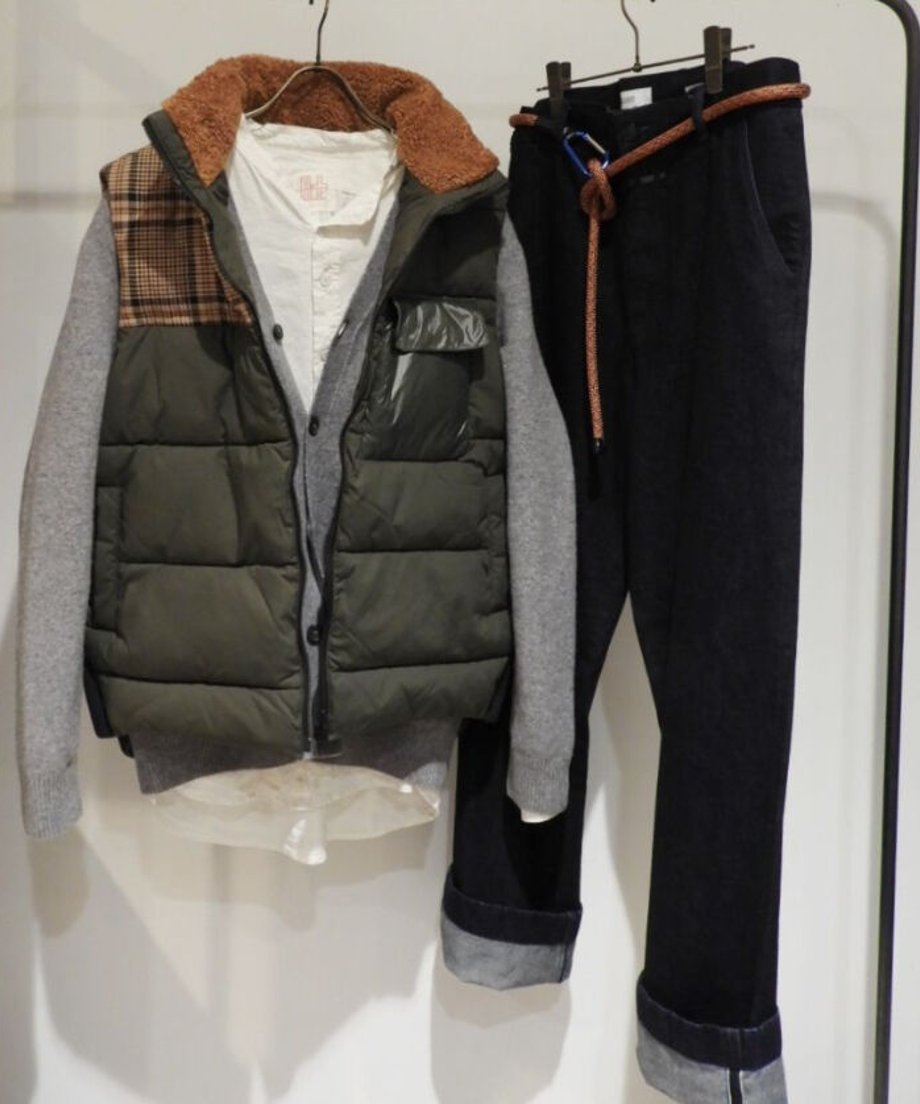 5dc7e2b3b9de65778bd63898