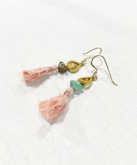 nina des criquets/Monk motif swaying silk tassels earrings/4sp-05