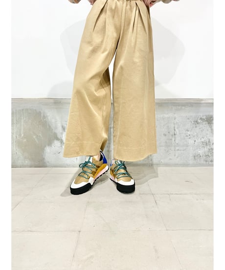 【残り僅か】CLOSED Unisex レースアップスニーカー/Golden brown