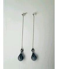 LA212 ブラック　ピアス