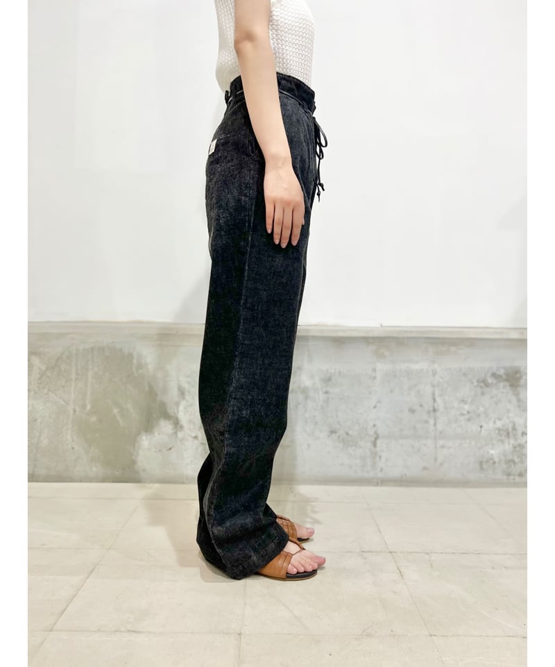 極美品✨️ オフホワイト デニム ウエストバッグ インダストリアル・ストラップ バックストラップデニム/ハイウエスト/BLACK | ETTA