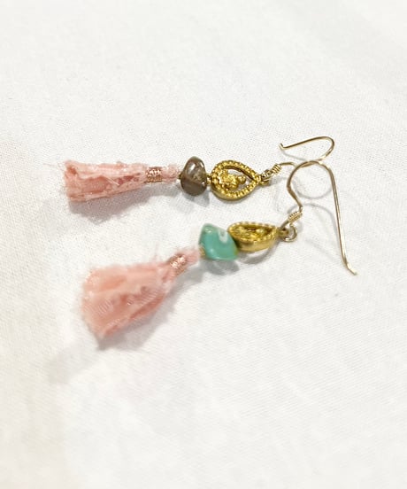 nina des criquets/Monk motif swaying silk tassels earrings/4sp-05