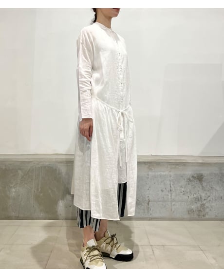 D-due Lab 972V Linen100%ドレス