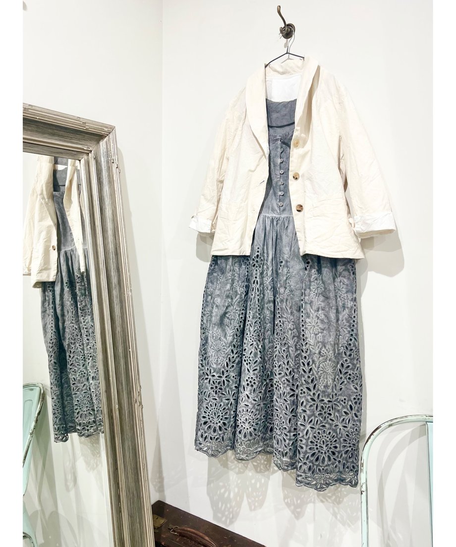 64647fe7b354bf002ca934c0