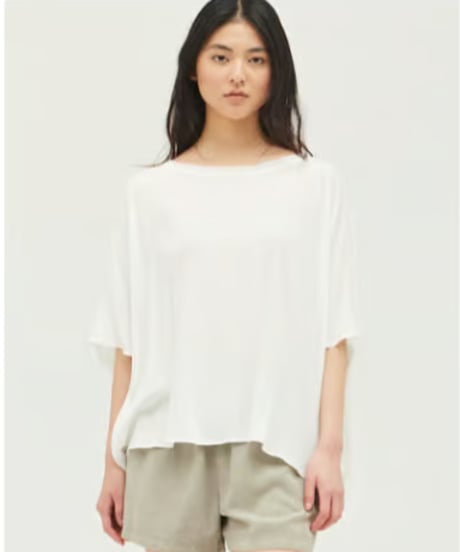 Solid over sizeトップス/Relax/Off white