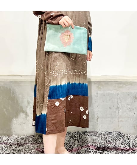 ハンド刺繍ショルダーバッグ/別珍Light blue