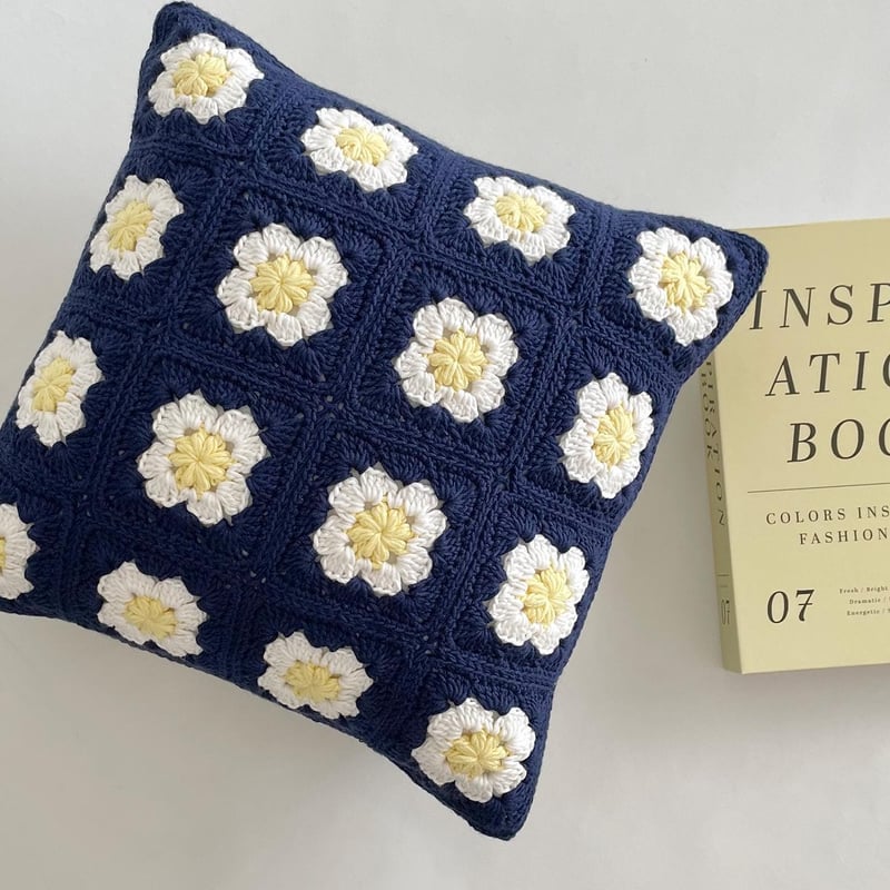 revo.　ヨーロッパ　ハンドメイド　カバー　かぎ針 revo. ヨーロッパ ハンドメイド カバー かぎ針 revo. ヨーロッパ