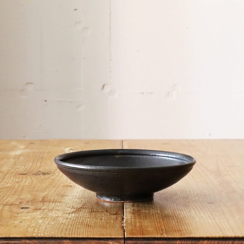 お盆 欅(ケヤキ) 幅43.6cm 高4.3cm 黒柿のはめ込み 大皿 超銘木 お盆 欅(ケヤキ) 幅43.6cm 高4.3cm 黒柿のはめ込み 大皿 超銘木 八木橋