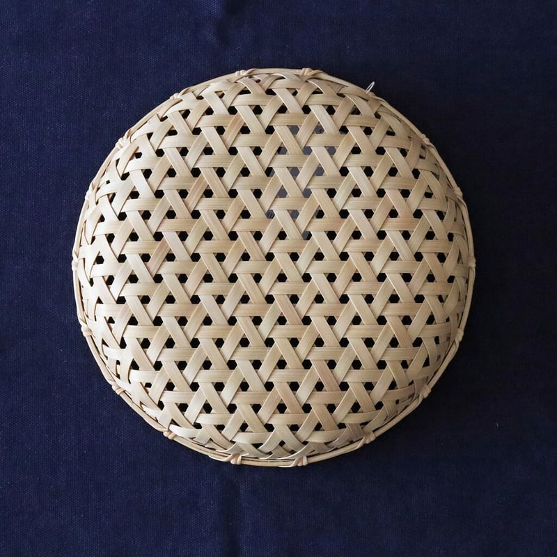 伝統的工芸品　別府竹細工　亀甲編盛籠 伝統的工芸品 別府竹細工 亀甲編盛籠 大谷健一 盛りかご（亀甲編み・