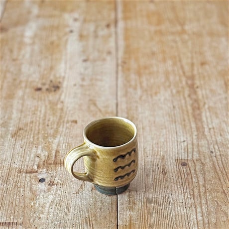 slip works 今津加奈　マグカップ　YE 2