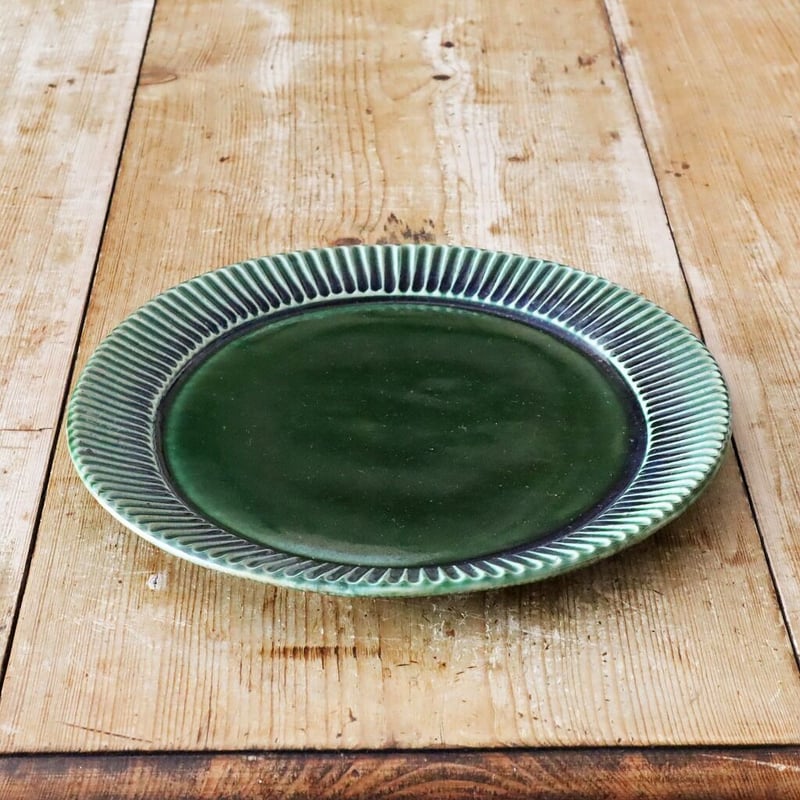 宋艸窯（竹之内 琢） 楕円平皿 緑 | MARKUS