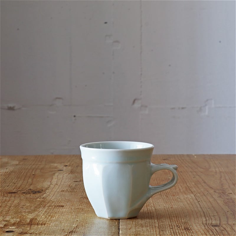 花瓶 柿伝 白磁面取 白磁工房（石飛 勲） 面取り湯吞み 白 | MARKUS