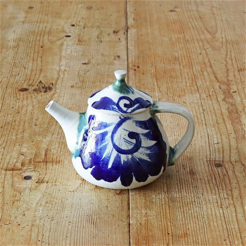 石垣島 陶芸 お皿とティーポットのセット 石垣島 陶芸 お皿とティーポットのセット 石垣島 陶芸 お皿と