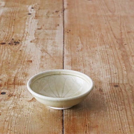 瀬戸本業窯　菊鉢 小