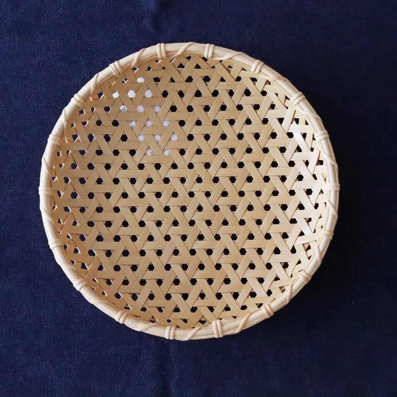 伝統的工芸品　別府竹細工　亀甲編盛籠 楽天市場】受注生産 別府竹細工 二本寄 亀甲(亀甲編み)盛皿