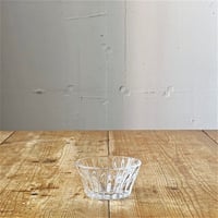 河上 智美　花モール小鉢 平底　クリア