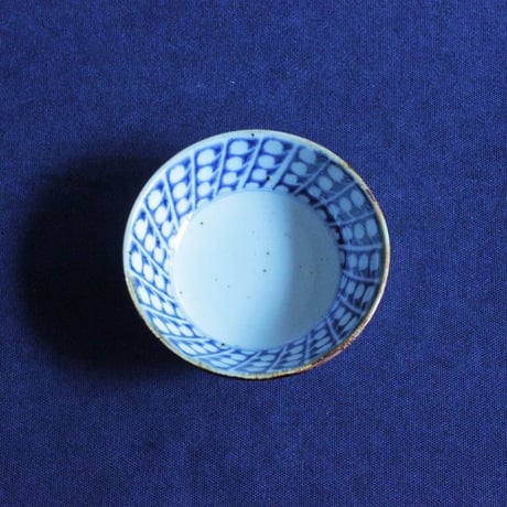 砥部焼　中田窯　4寸鉢　すずらん