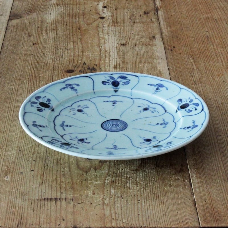 まお【新品未使用】砥部焼中田窯　　8寸玉縁皿２枚 まお様専用【新品未使用】砥部焼中田窯 8寸玉縁皿2枚 - メルカリ