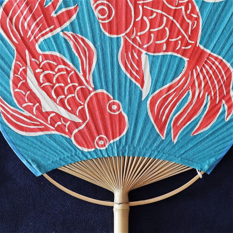 うちわ 団扇 金魚 1つ 石北 有美 型染め団扇 金魚 | MARKUS