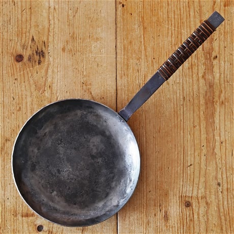 シーズンニングのみ neru design works tekki 鉄器 シーズンニングのみ