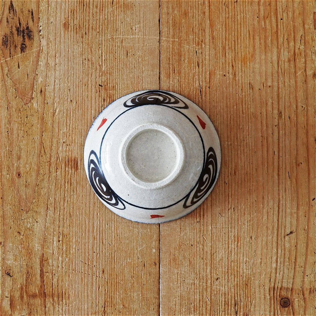 絵瀬戸 馬の目筒茶碗 絵瀬戸 馬の目筒茶碗