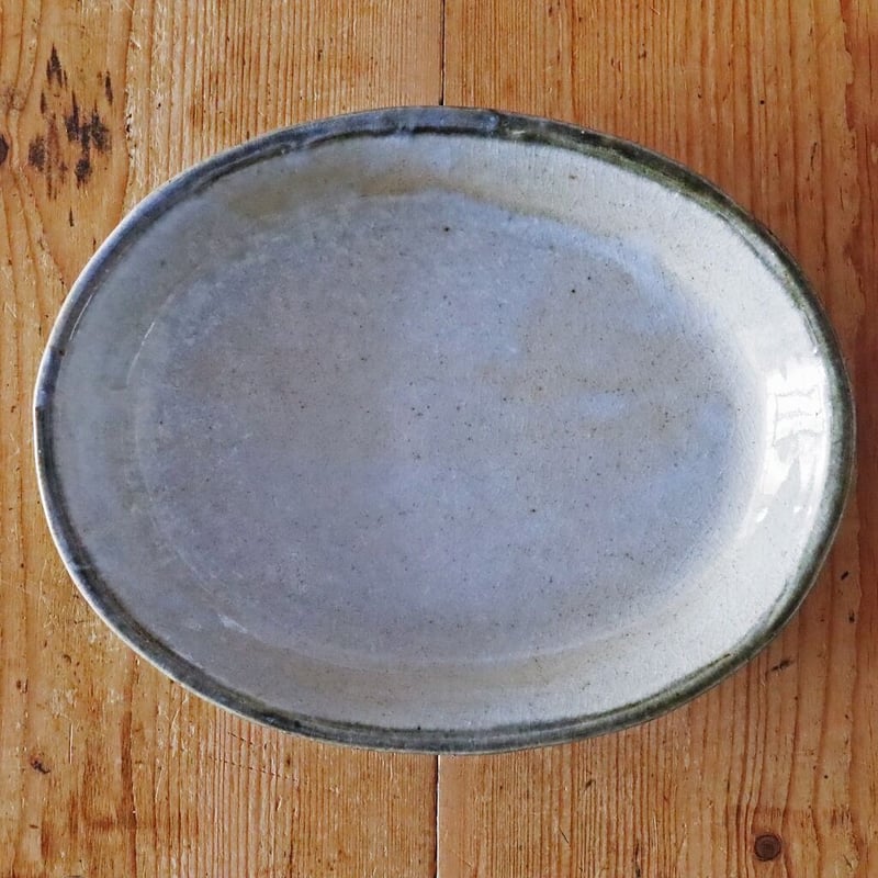 大皿　アンティーク　山上憲一　粉引貼草文大皿　直径41.5ｃｍ 山上（ヤマジョウ）宮崎 匠 フチ呉須楕円皿 大 | MARKUS