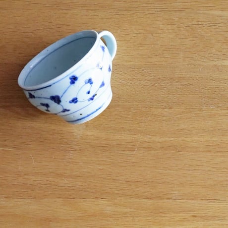 砥部焼　中田窯　スープマグ　唐草