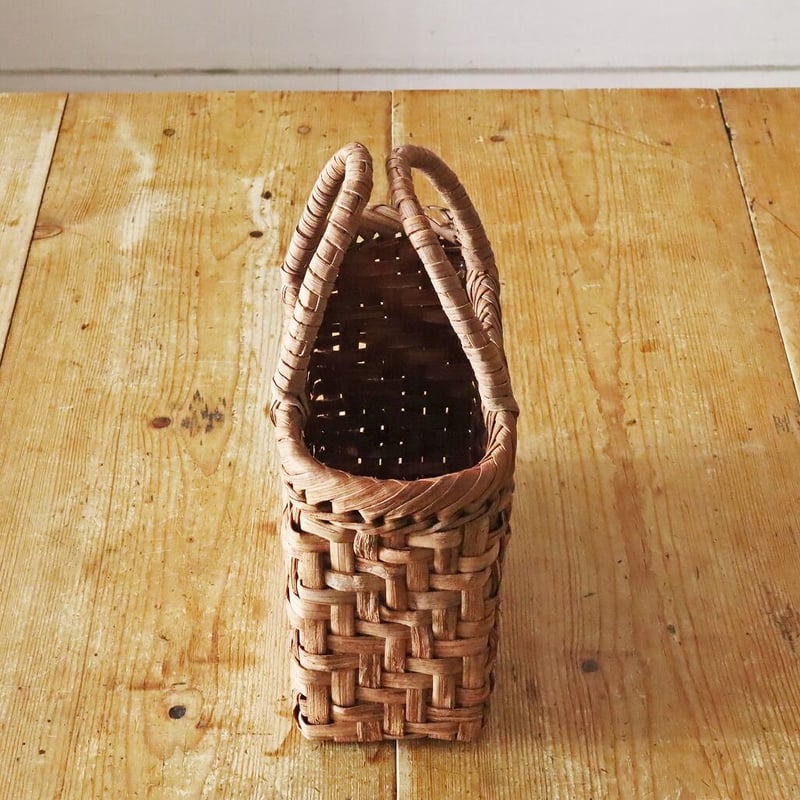 ヴィンテージ葡萄蔓鉈入れ ヴィンテージ葡萄蔓鉈入れ 花入 山葡萄鉈入 アンティーク花器