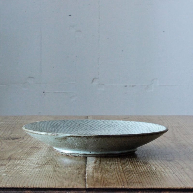 島岡 桂 地釉 縄文象嵌皿 7寸 | MARKUS