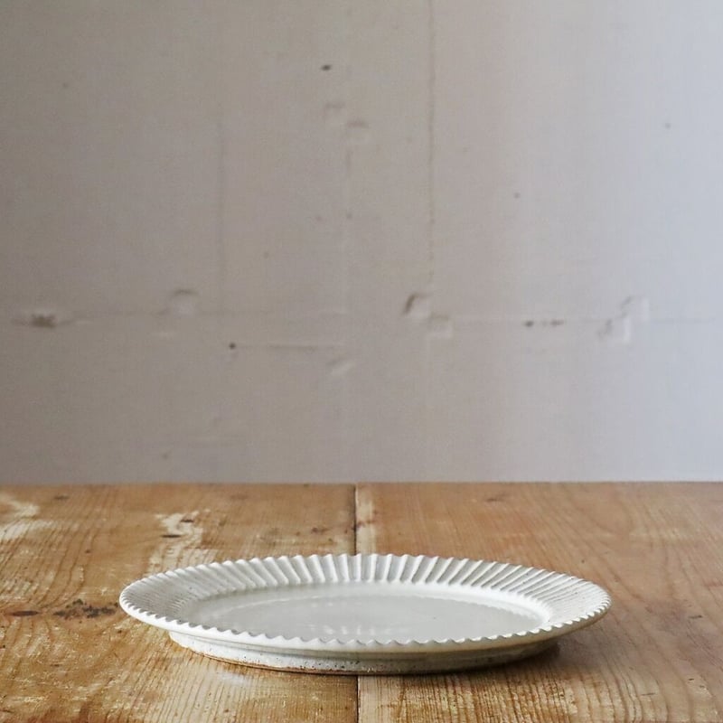 宋艸窯（竹之内 琢） 平皿（中） 白 | MARKUS