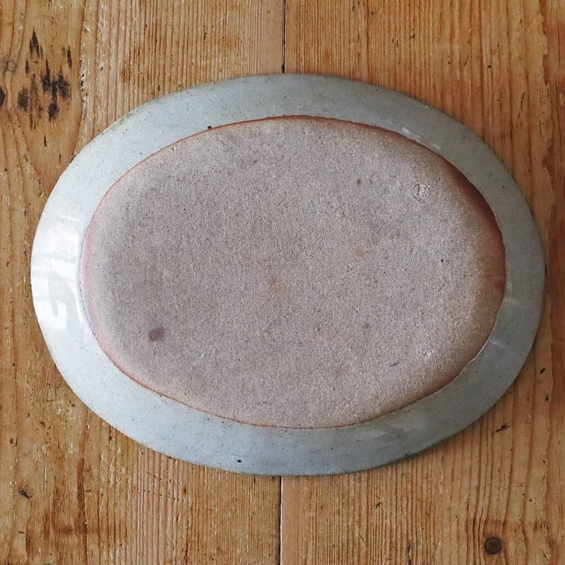 大皿　アンティーク　山上憲一　粉引貼草文大皿　直径41.5ｃｍ 山上（ヤマジョウ）宮崎 匠 フチ呉須楕円皿 大 | MARKUS