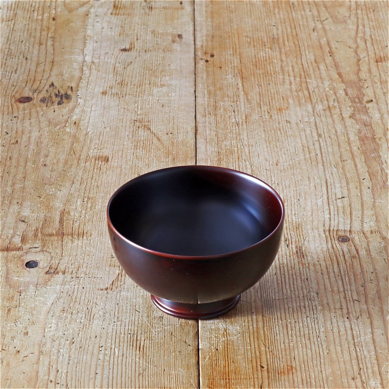 安比塗 岸田奈津希 玉縁高台椀 溜 | MARKUS