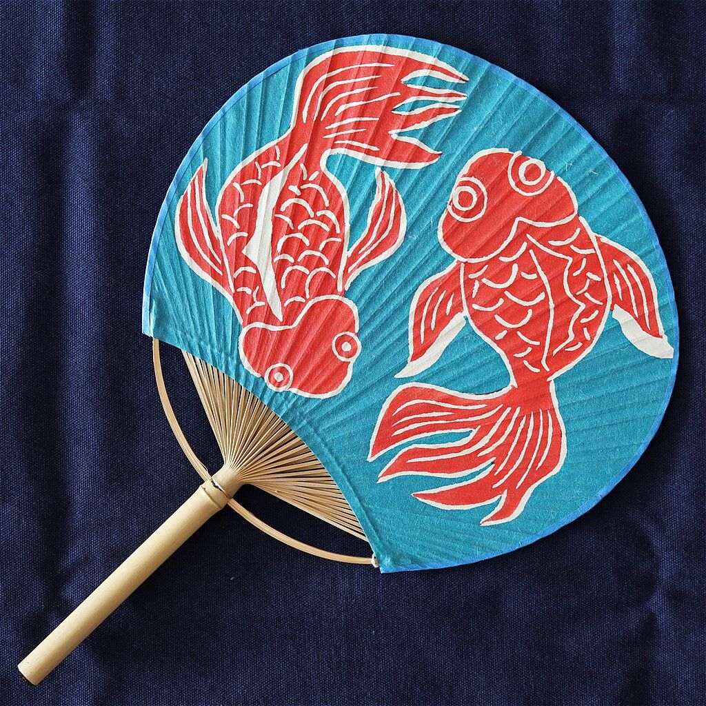 石北 有美 型染め団扇 金魚 | MARKUS