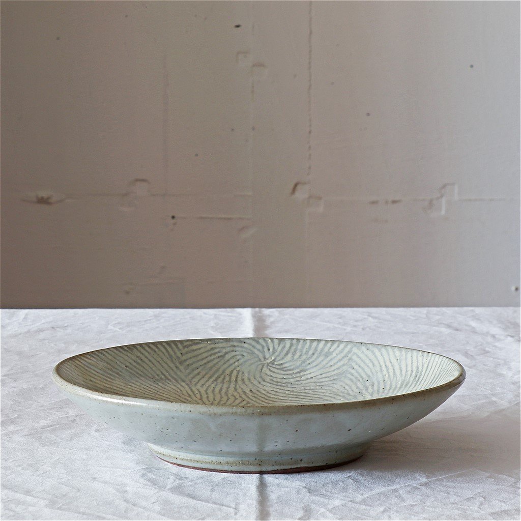島岡 桂 地釉 縄文象嵌皿 9寸 渦 | MARKUS