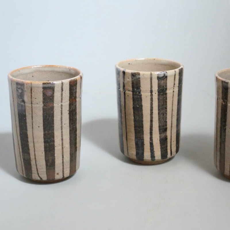 中里太郎右衛門窯 絵唐津湯呑 (B-16) | 中里太郎右衛門窯【公式通販